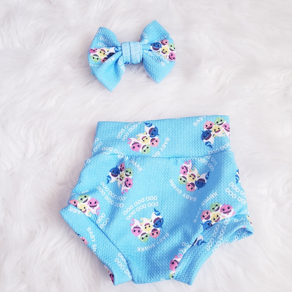 NEW Baby shark bummies and bow sets